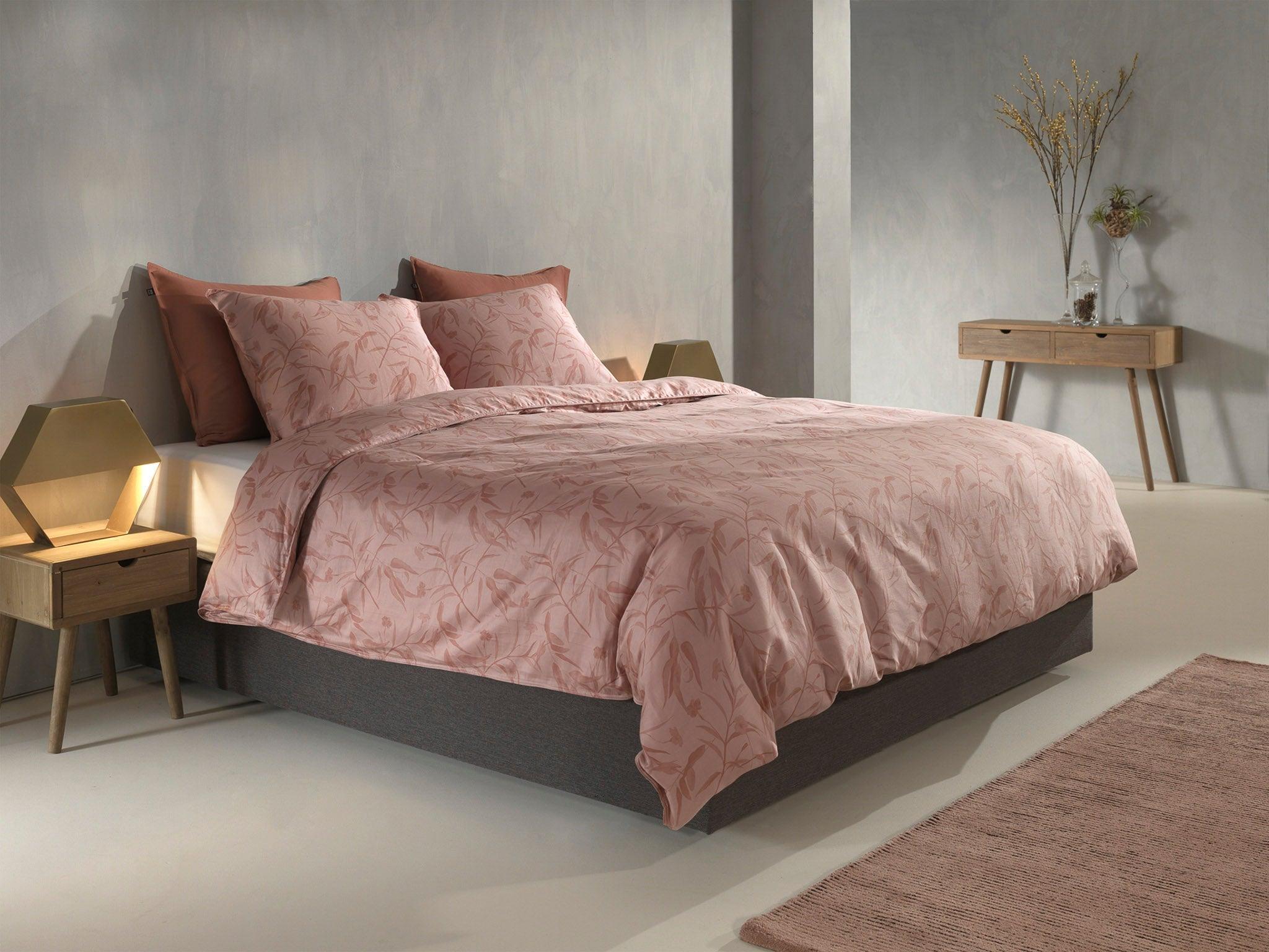 Zo Home Dekbedovertrek Fiori-di-Satinado Shady Pink Satijn - Bedtextielonline.be